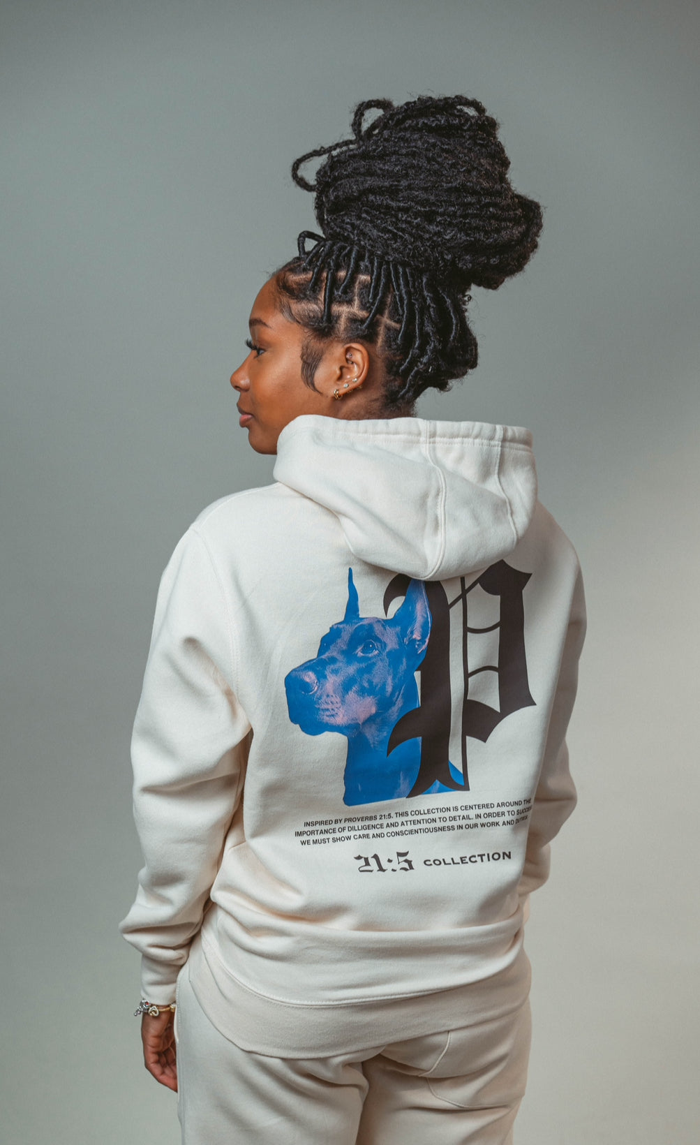 21:5 DOBERMAN HOODIE | SAND